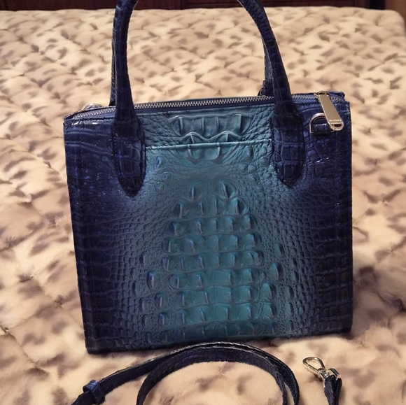 Small Caroline Handbag and Veronica Wallet - Picture 2 of 8